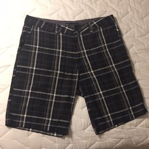 O’Neill men’s shorts
